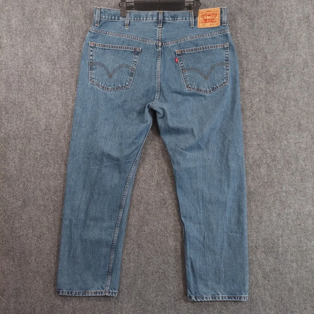 Vintage Levi's 505 Regular Fit Jeans Men 40x30 Blue Straight Leg Denim Pants Y2K